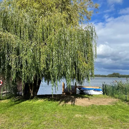 Дом отдыха Urlaub Am Plaetlinsee Haus Rike