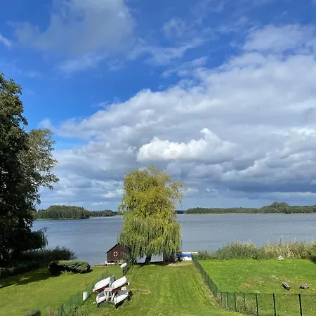Urlaub Am Plaetlinsee Haus Rike Дом отдыха *