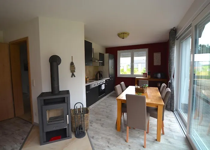 別荘 Urlaub Am Plaetlinsee Haus Rike