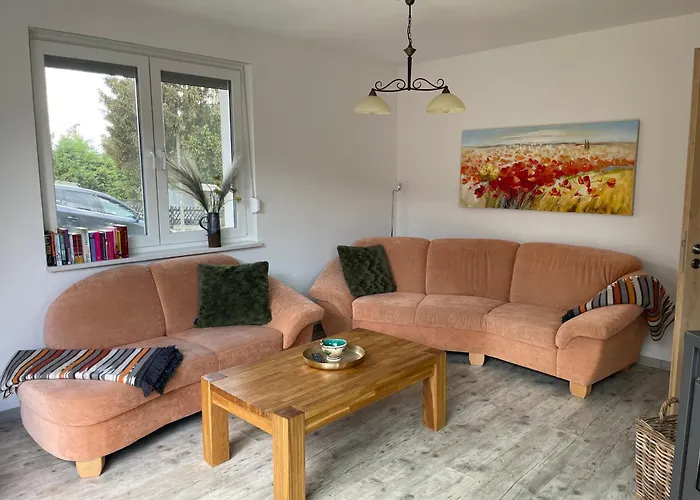 別荘 Urlaub Am Plaetlinsee Haus Rike Wustrow